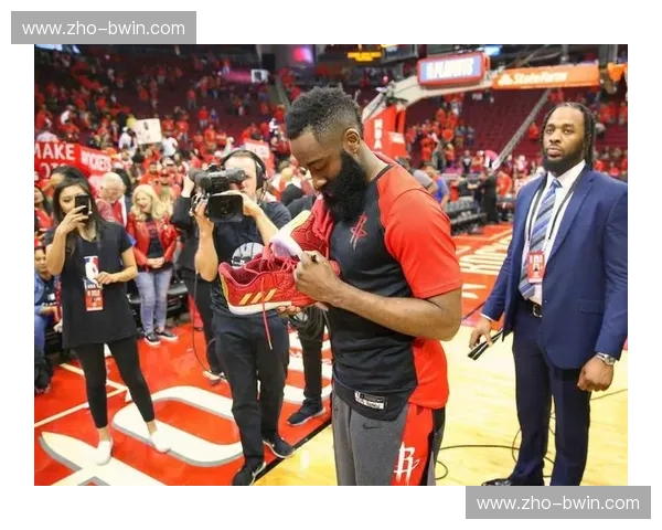 从哈登在阵到哈登离队 快船火箭处境发生戏剧翻转